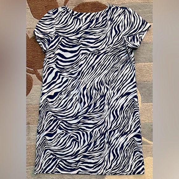 Jude Connally The Ella Shift Mini Dress in Lilac Blue Tiger Stripe ZB1 - Picture 3 of 8